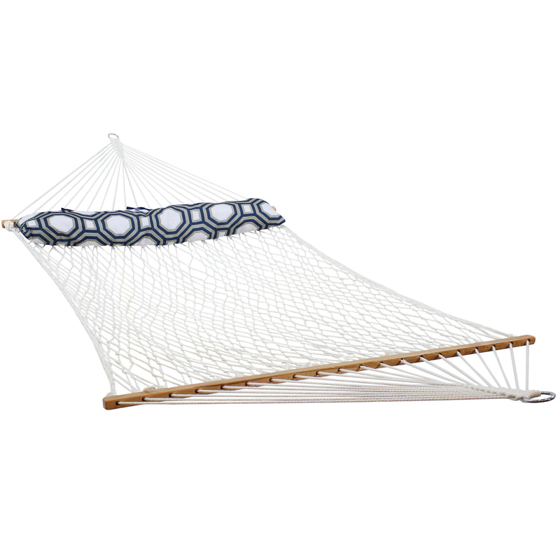 Sunnydaze 2 Person Polyester Rope Hammock with Spreader Bars and Pillow, White, 400 Pound Capacity