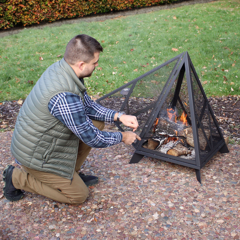 Sunnydaze Majestic Pyramid Heavy-Duty Steel Outdoor Fire Pit