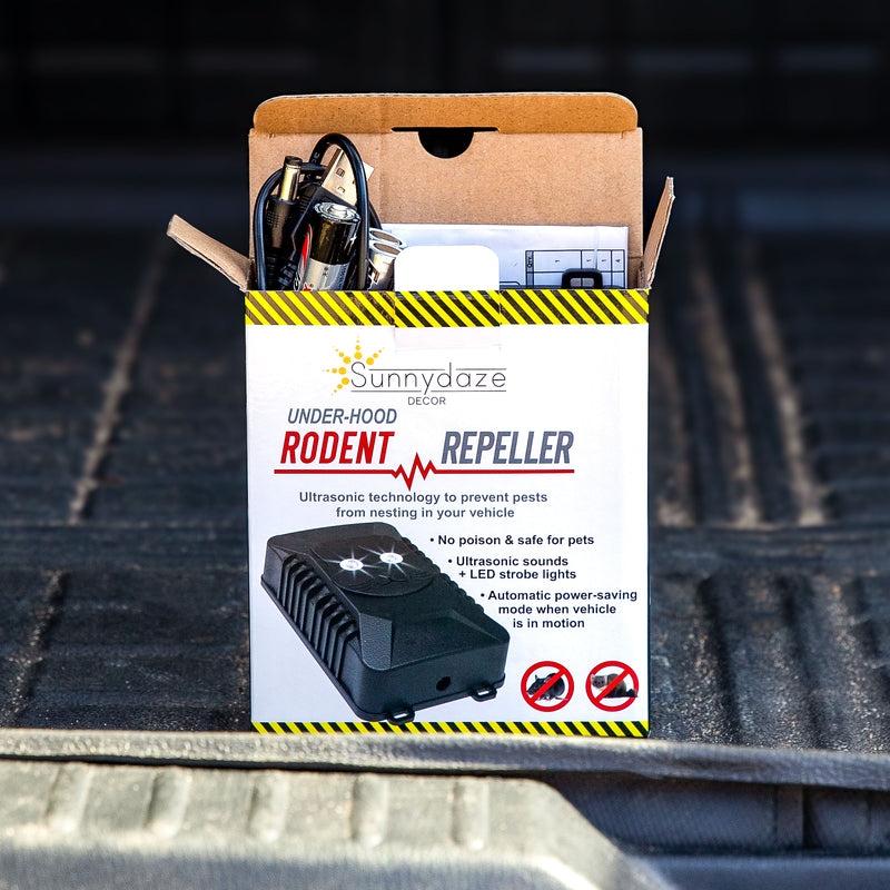 Sunnydaze Ultrasonic Rodent Repellent for Cars with Flashing Lights