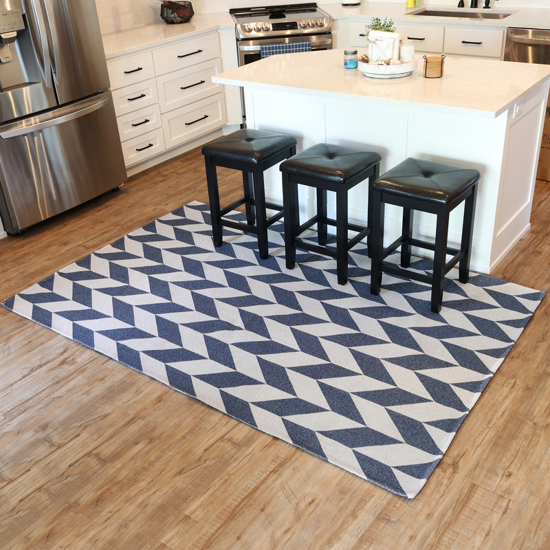 indoor geometric area rug steel blue 5'x7'8"