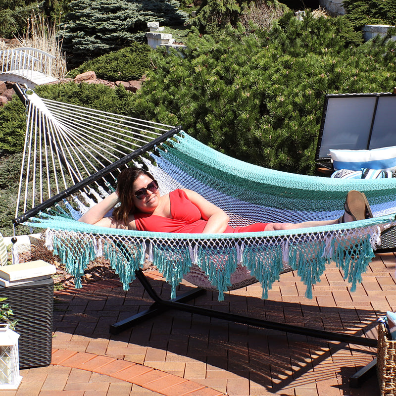 Sunnydaze Woven Double Hammock with Spreader Bars