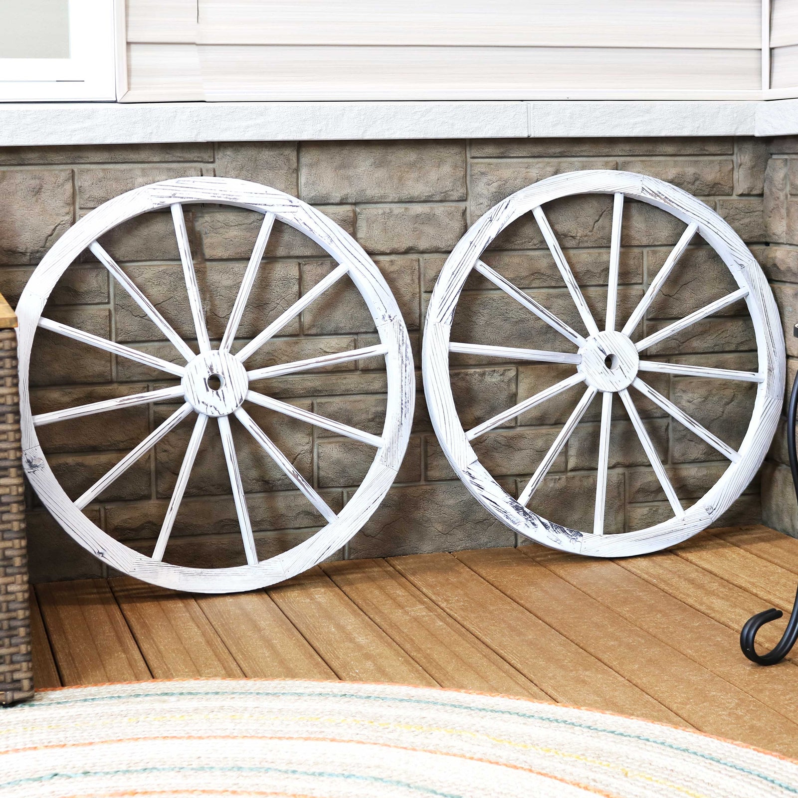 Sunnydaze Decorative Rustic Wooden Wagon Wheel   F6683c662660d95c717f7ed35a814e4c31543134 1600x 